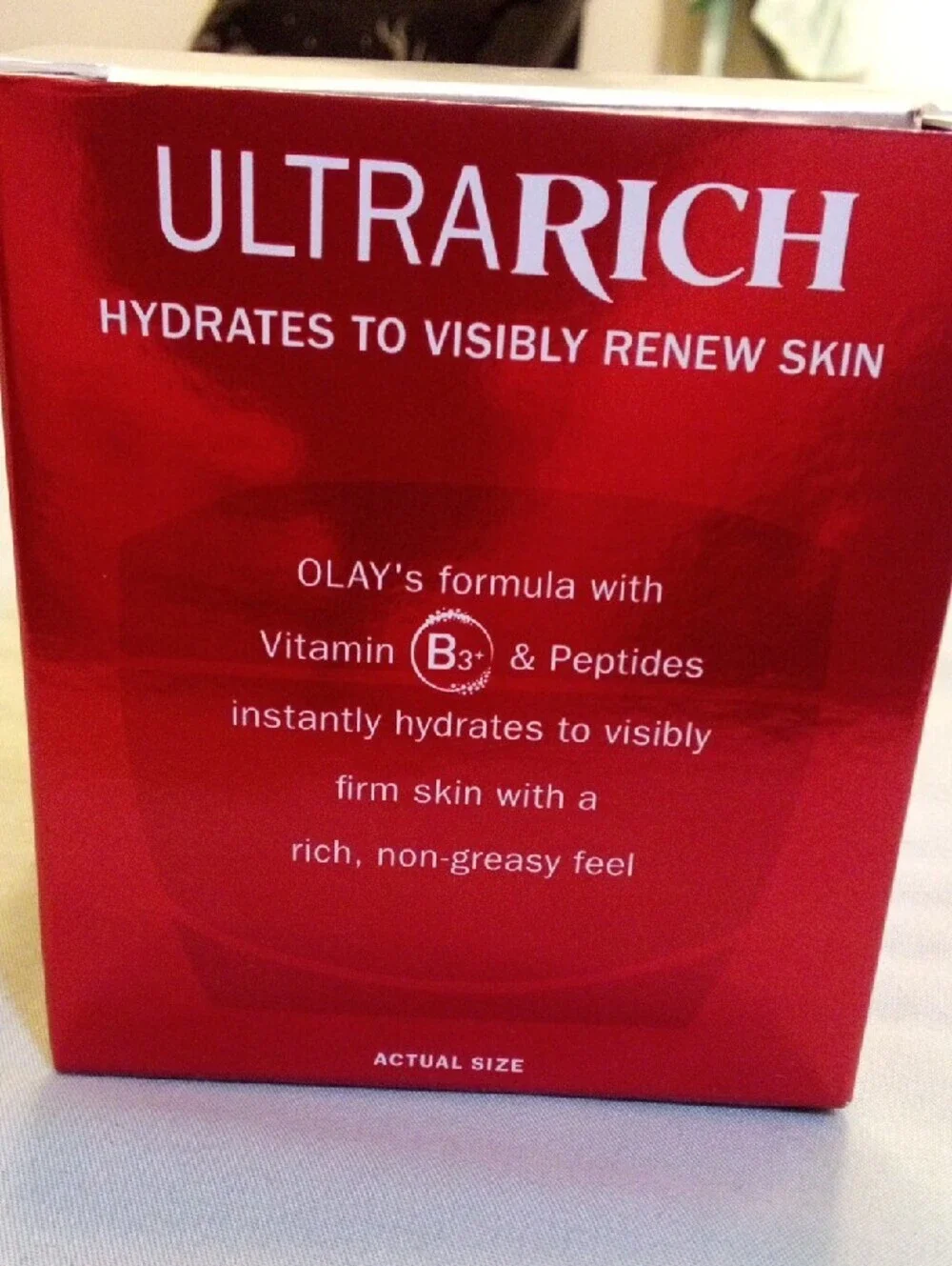 OLAY Regenerist Hydrating Moisturizer - Red and Gold Packaging